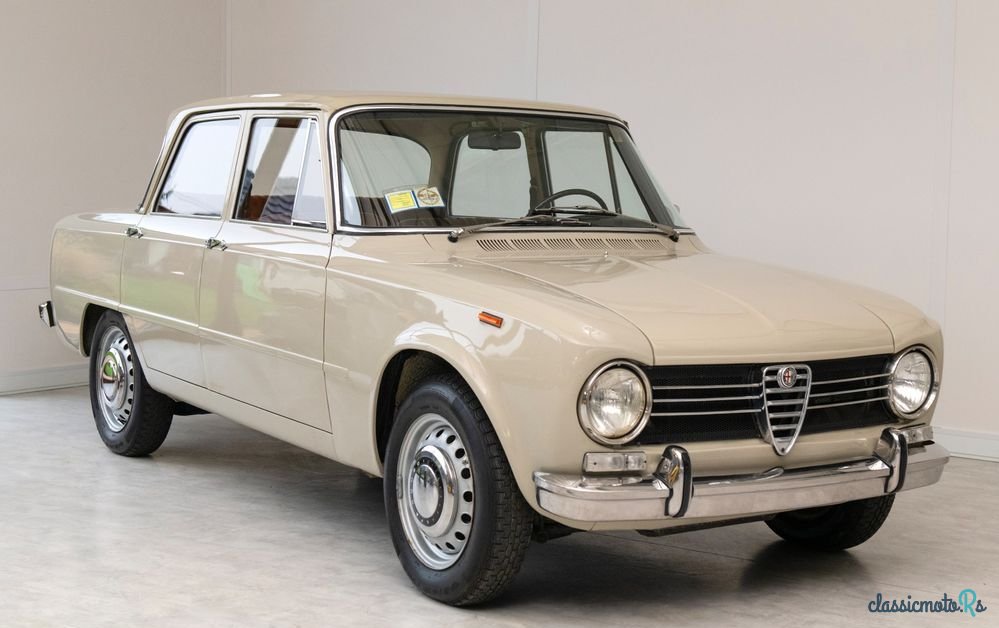 1968' Alfa Romeo Giulia photo #1