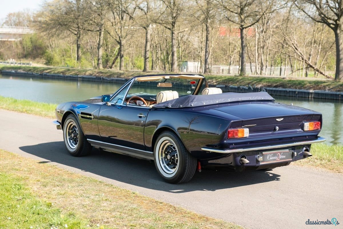 1979' Aston Martin V8 Volante photo #3