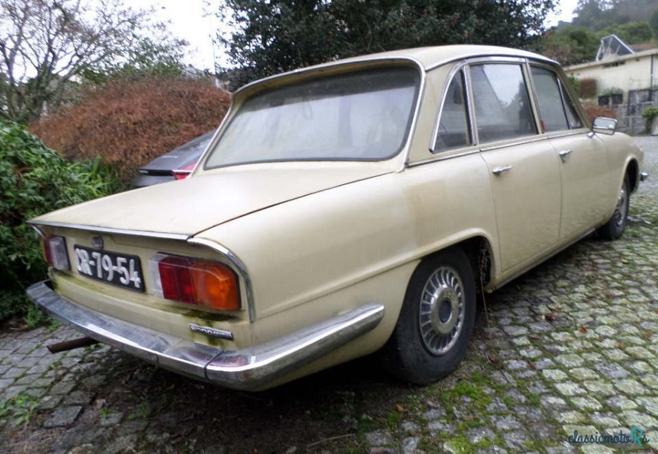 1974' Triumph 2000 Mk2 Saloon photo #4