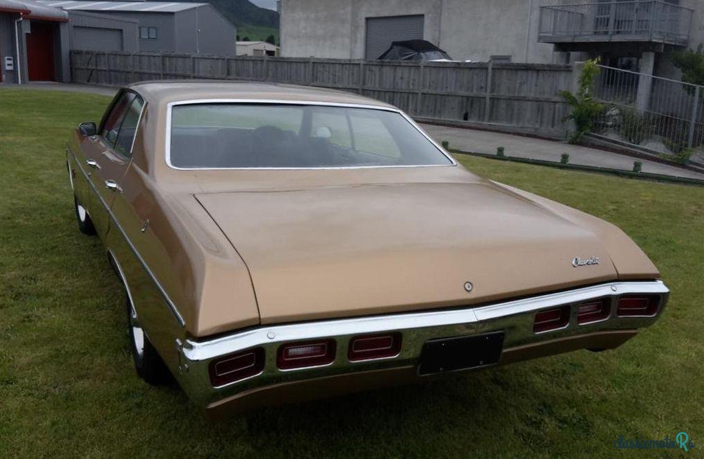 1969' Chevrolet Impala photo #2