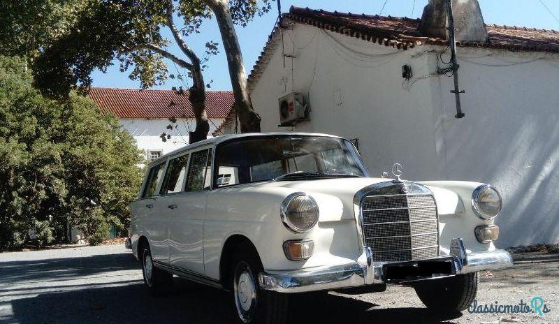 1966' Mercedes-Benz 200 Universal photo #4