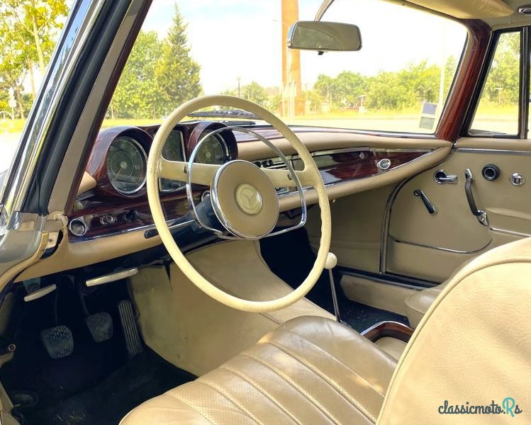 1961' Mercedes-Benz 220 Se photo #6