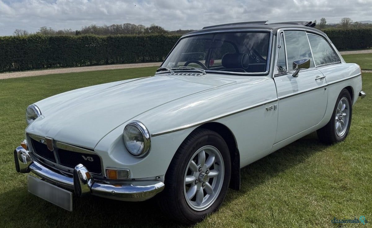1974' MG MGB photo #2
