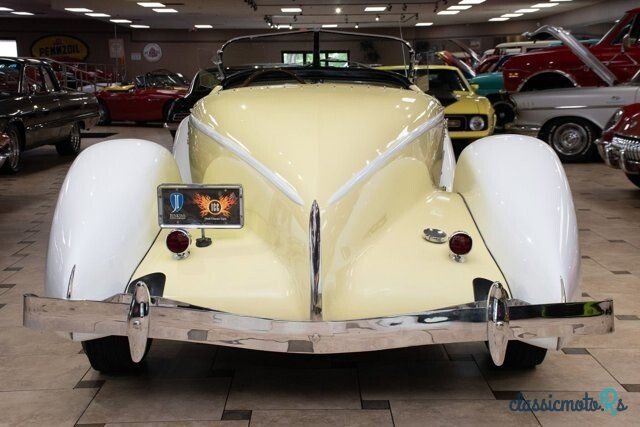 1935' Auburn photo #6