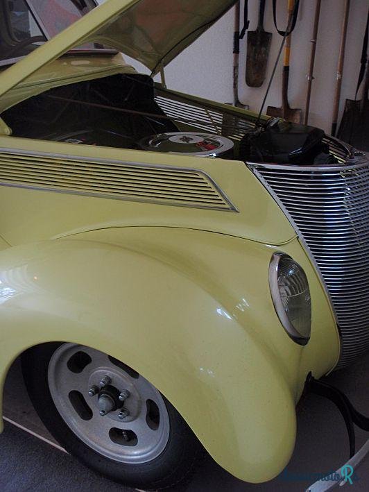 1937' Ford Custom photo #1