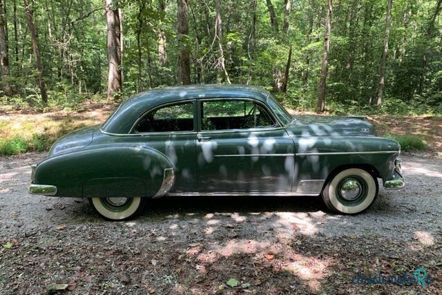 1950' Chevrolet Deluxe photo #2