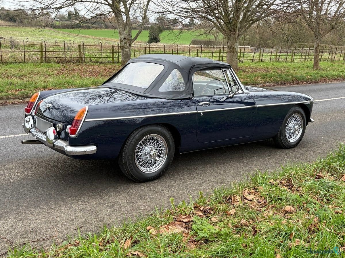 1971' MG MGB photo #5