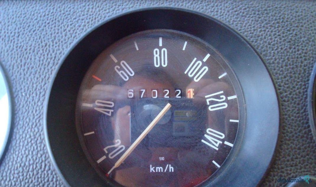 1977' Volkswagen Type-2 photo #5