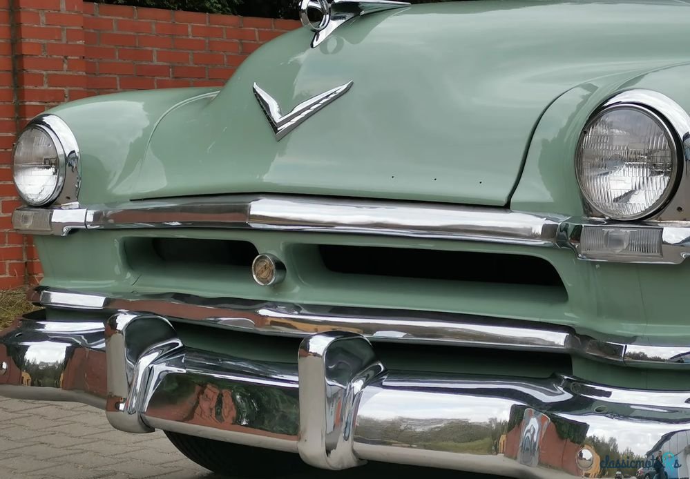 1952' Chrysler Saratoga photo #4