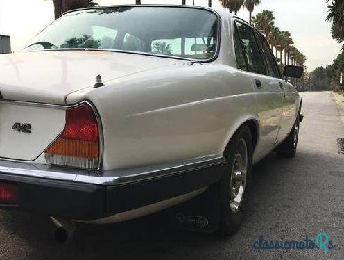 1979' Daimler Sovereign 4.2 photo #2