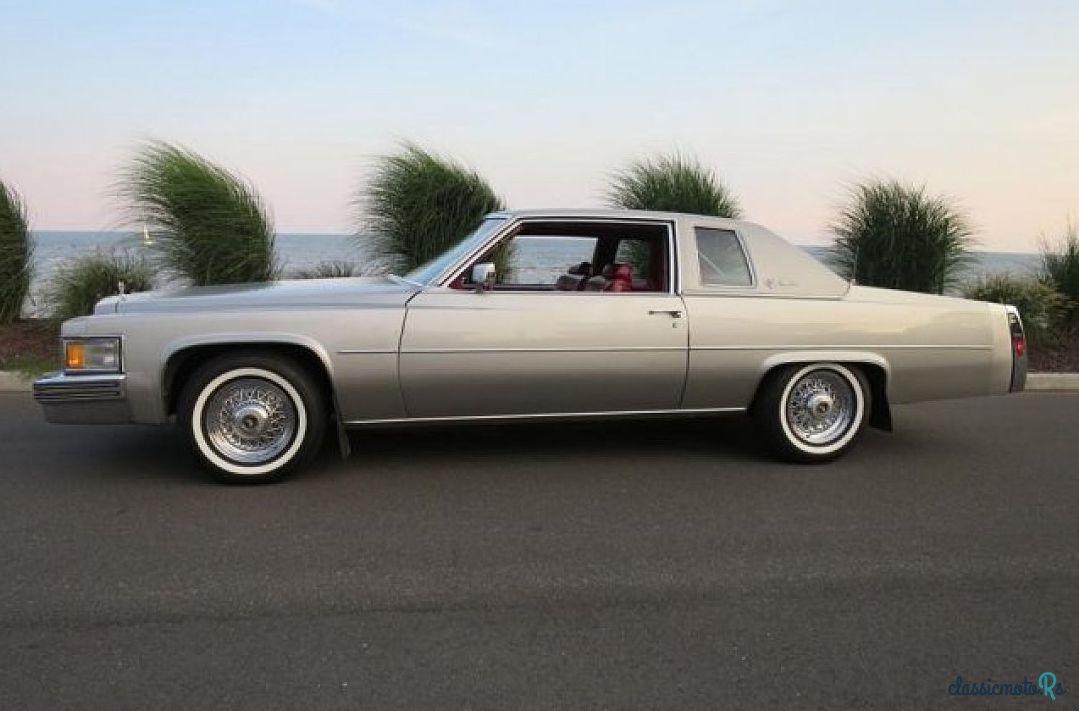 1978' Cadillac De Ville photo #2