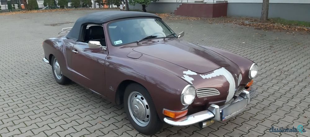1971' Volkswagen Karmann Ghia photo #2