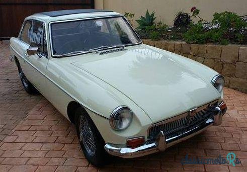 1965' MG Mgb Gt Bgt photo #2