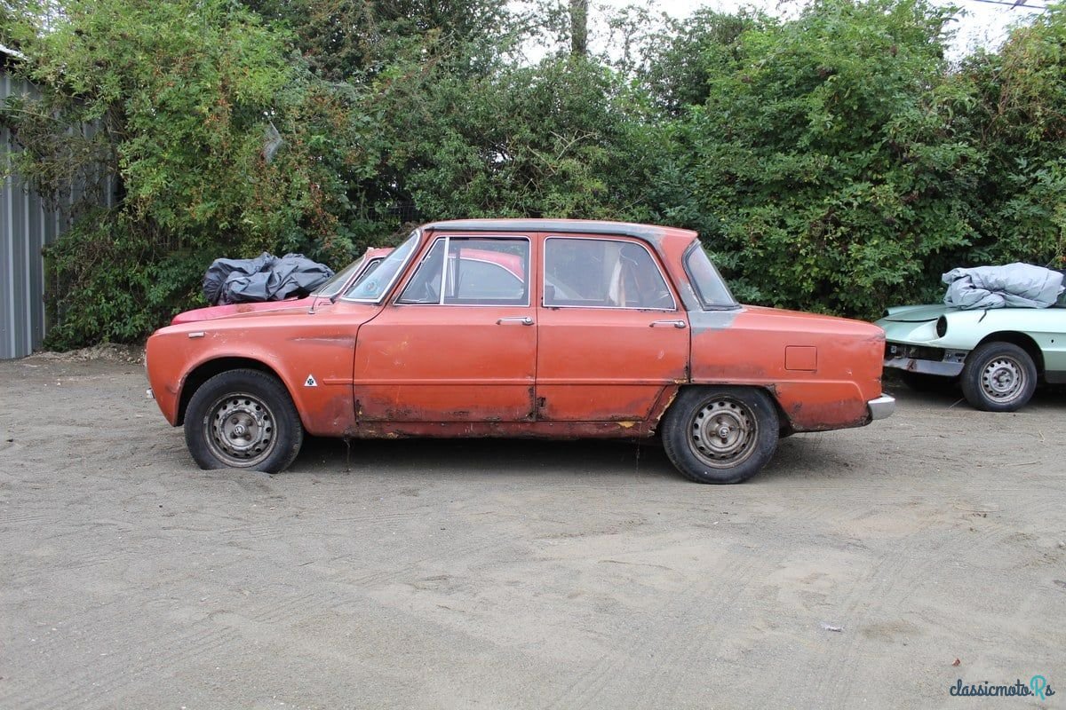 1972' Alfa Romeo Giulia photo #4