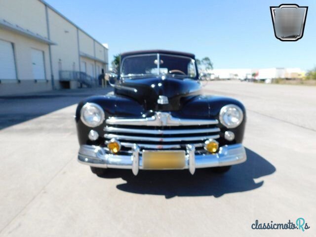 1947' Ford Deluxe photo #3