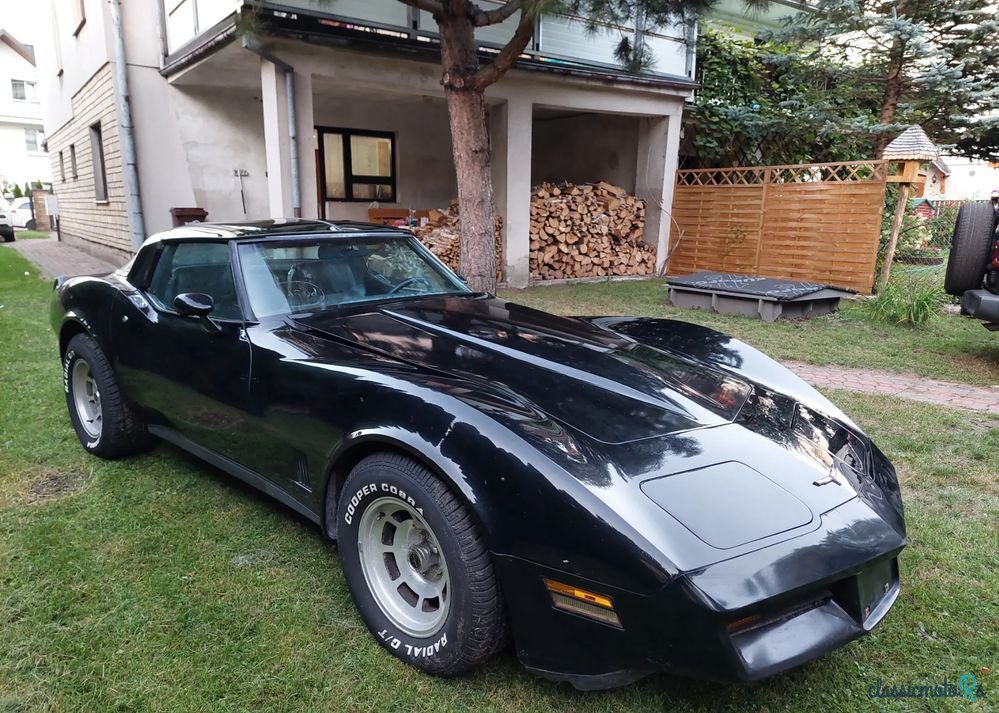 1980' Chevrolet Corvette photo #6