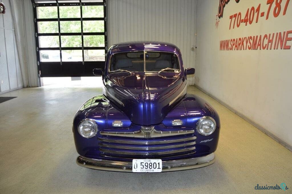 1946' Ford Super Deluxe photo #3