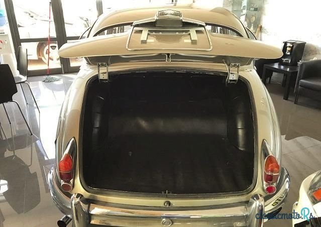 1966' Jaguar Mk Ii photo #4