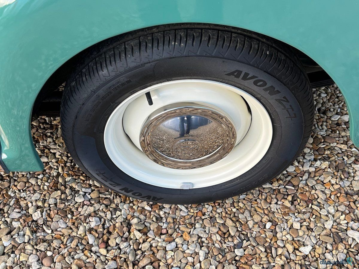 1966' Morris Minor photo #4