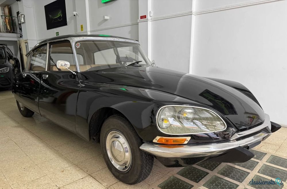 1976' Citroen DS photo #1