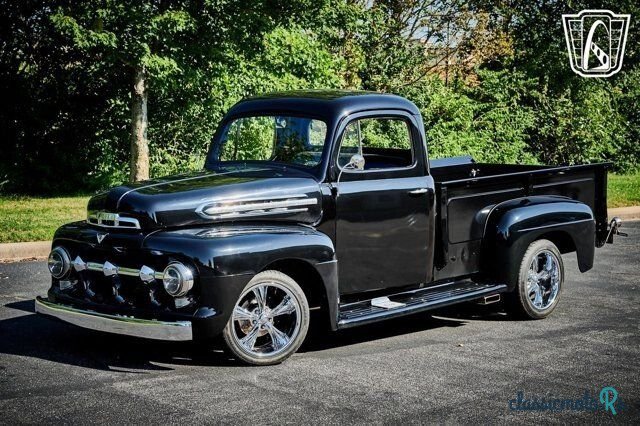 1951' Ford F-2 photo #1