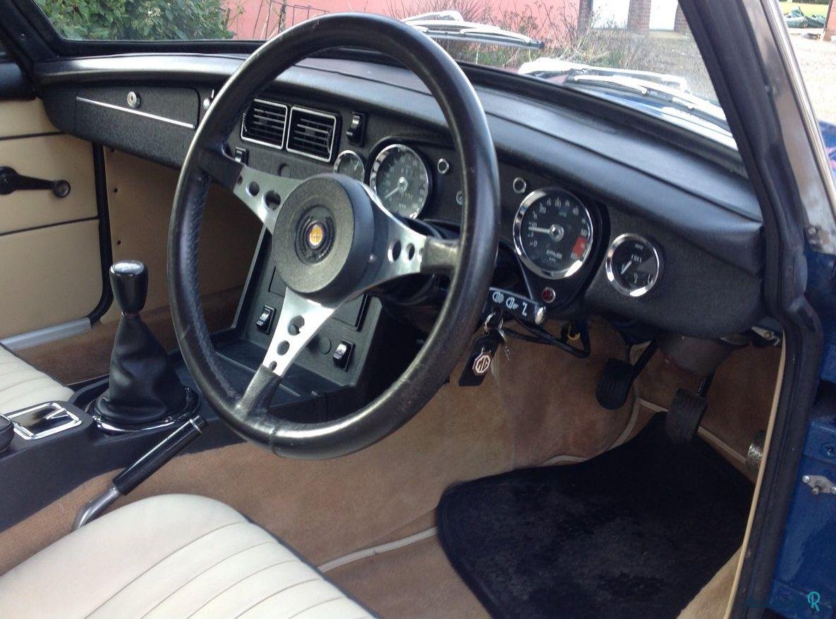 1973' MG Mgb Gt Bgt V8 photo #2