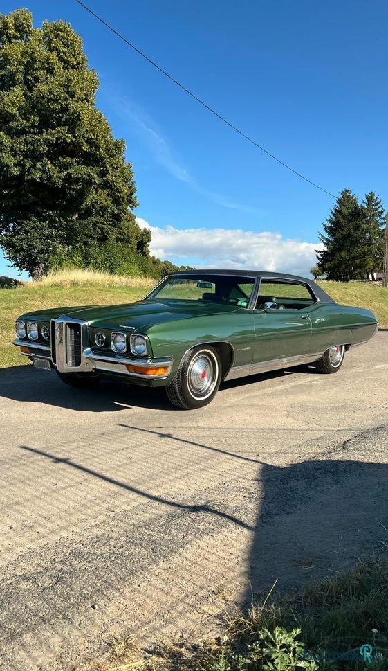 1970' Pontiac Bonneville photo #1