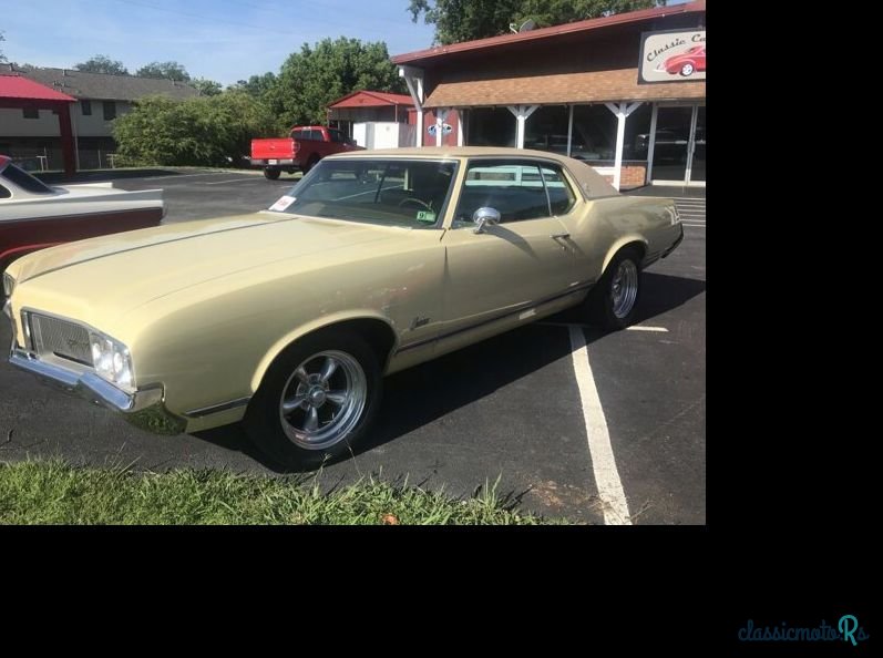 1970' Oldsmobile Cutlass photo #3