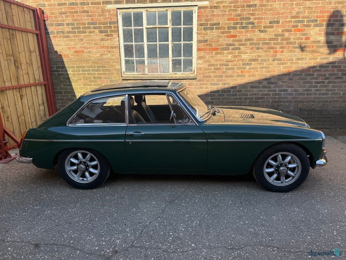 1969' MG MGC photo #4