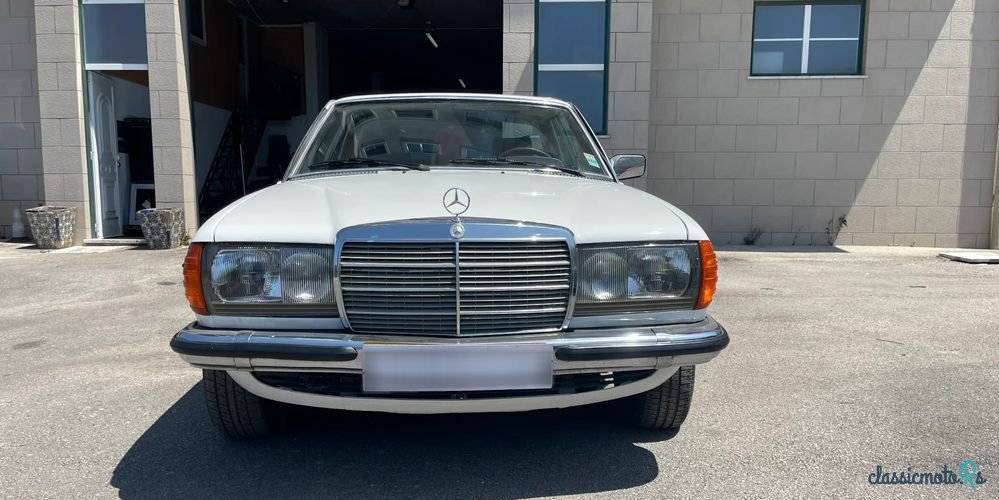 1978' Mercedes-Benz 230 photo #2