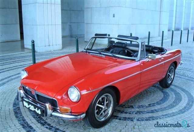 1973' MG MGB photo #1