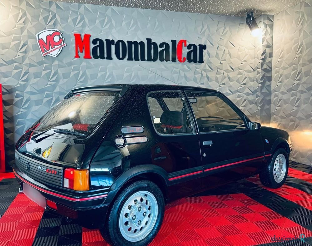 1985' Peugeot 205 1.6 Gti photo #4