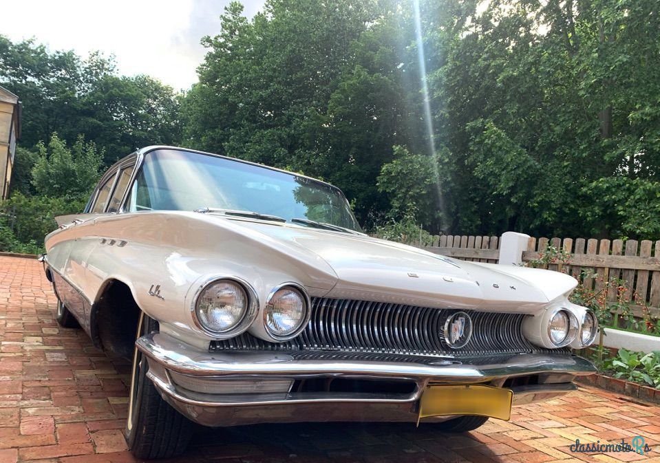 1960' Buick Le Sabre photo #3