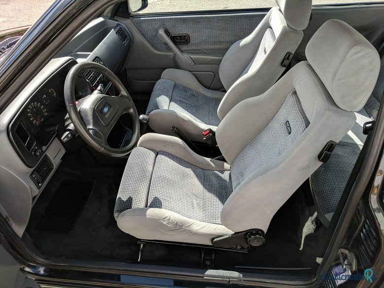 1988' Ford Escort photo #4
