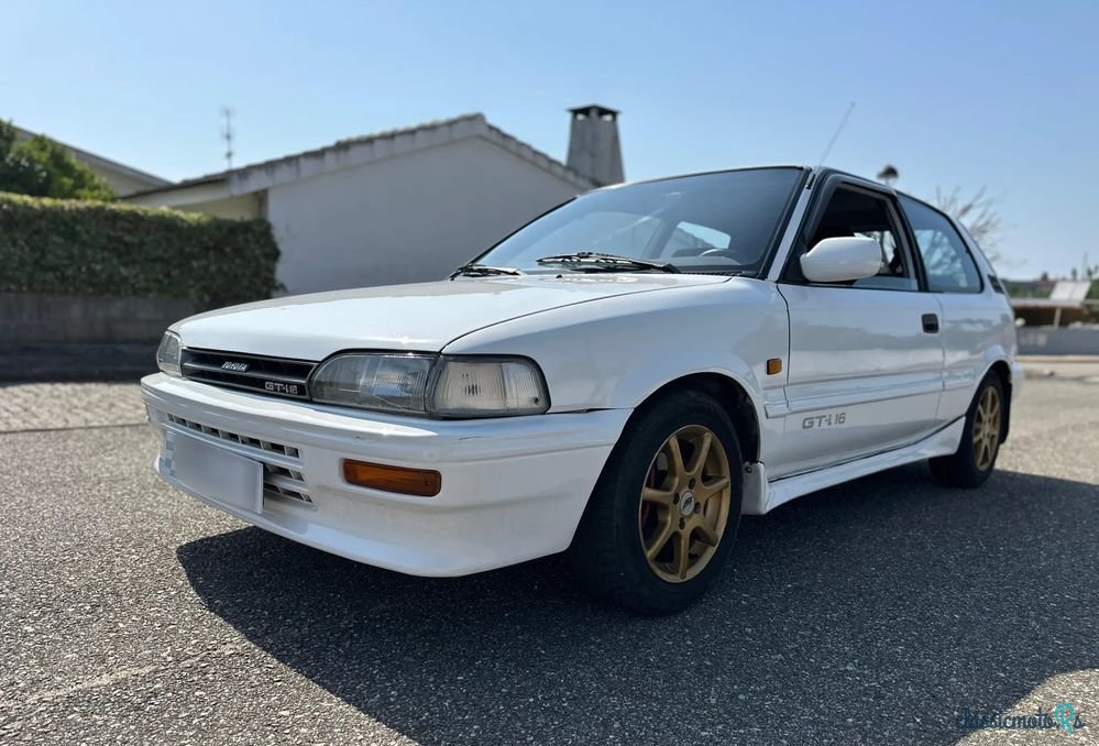 1987' Toyota Corolla photo #1