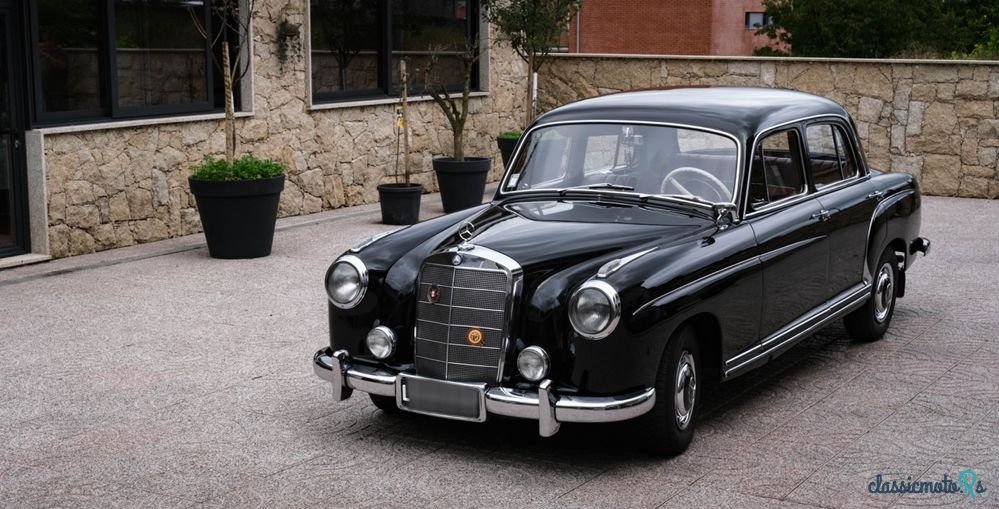 1956' Mercedes-Benz 220 photo #2