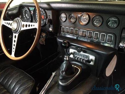 1969' Jaguar Xk-E Coupe photo #3