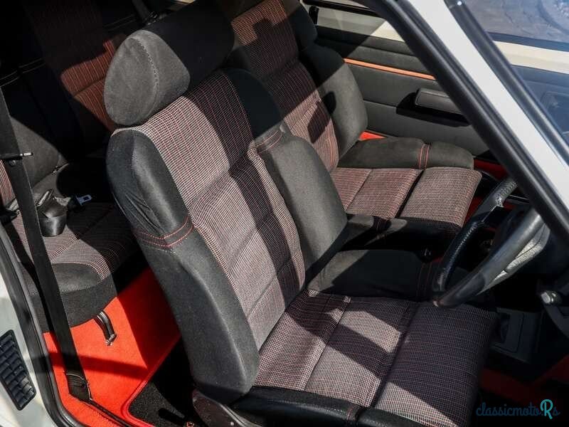 1986' Peugeot 205 photo #2