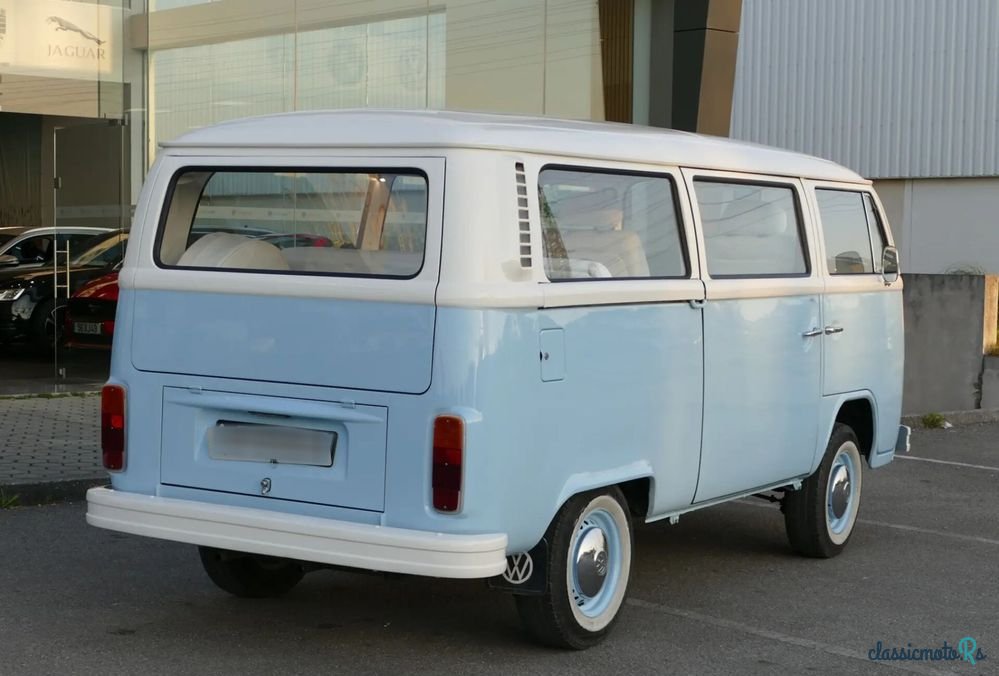 1971' Volkswagen Type 2 photo #4
