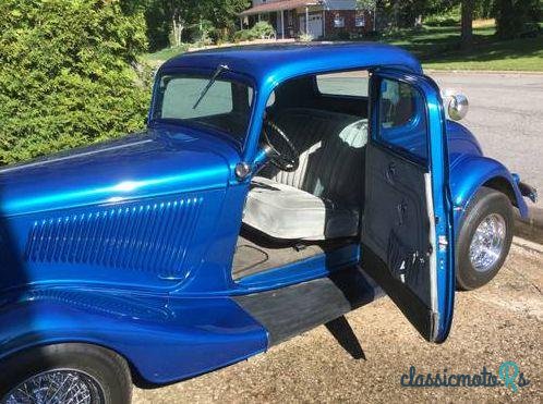 1934' Ford Coupe photo #4