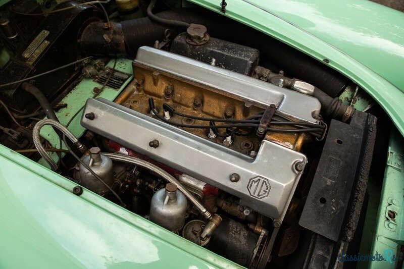 1958' MG MGA Twin Cam Roadster photo #3