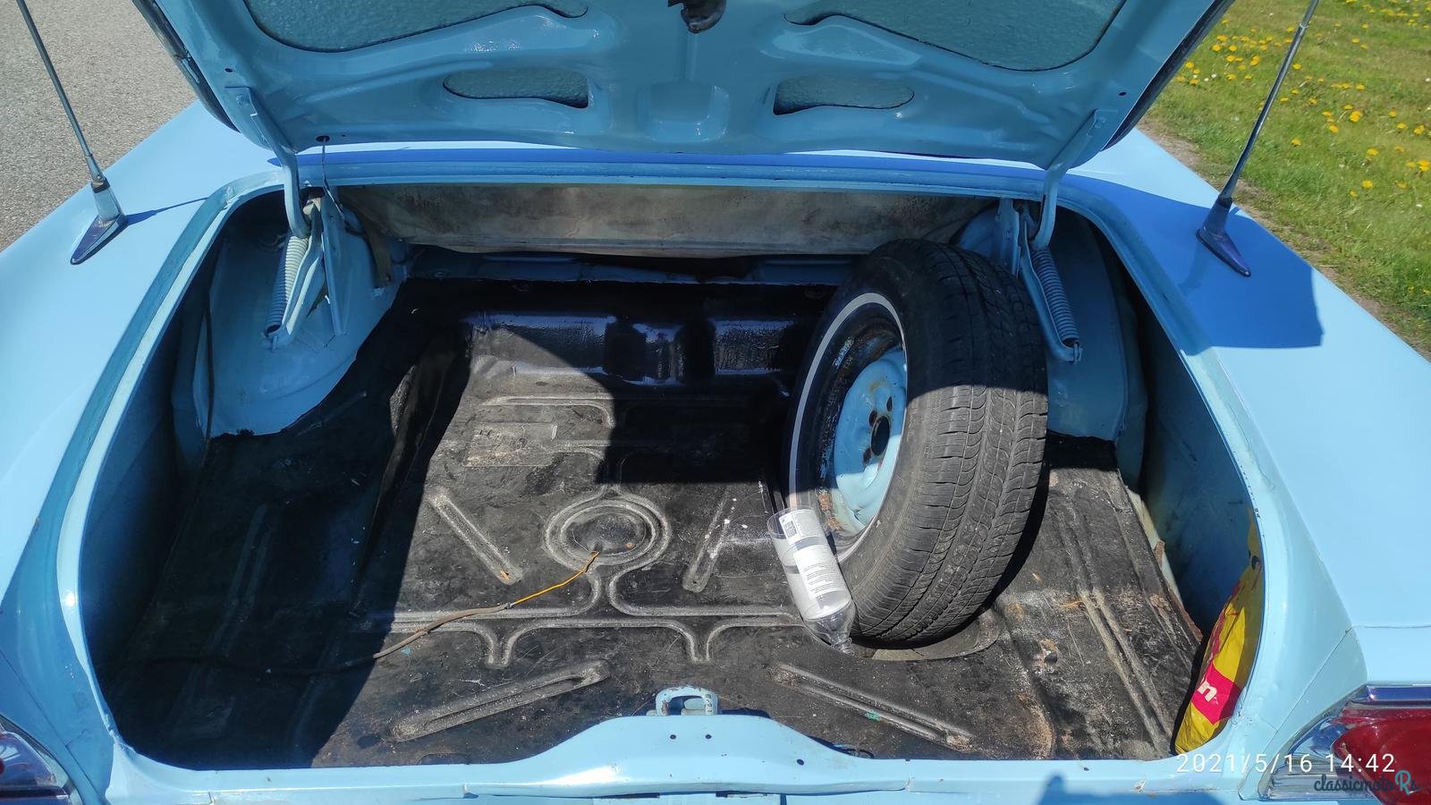 1958' Ford Sunliner conv photo #5