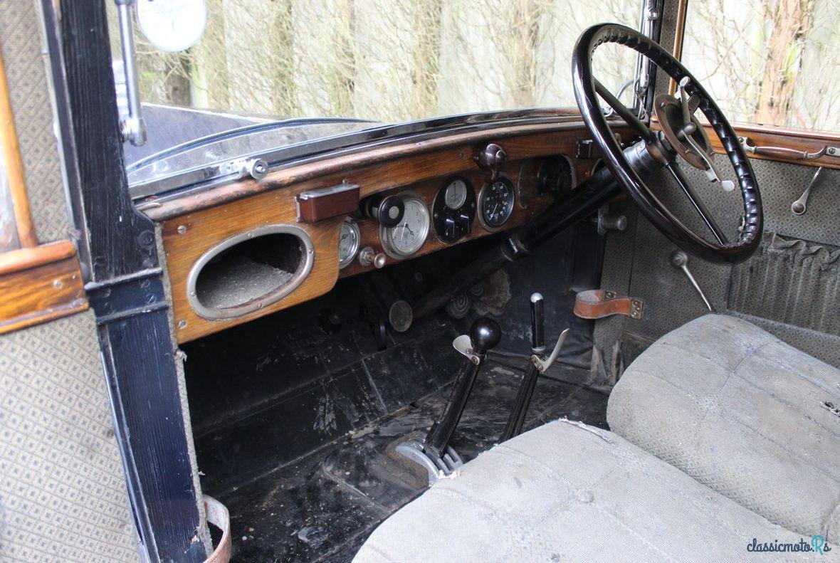 1928' Austin 16/6 Burnham Saloon photo #3