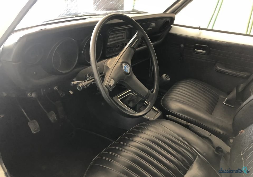 1975' Mazda 818 photo #5