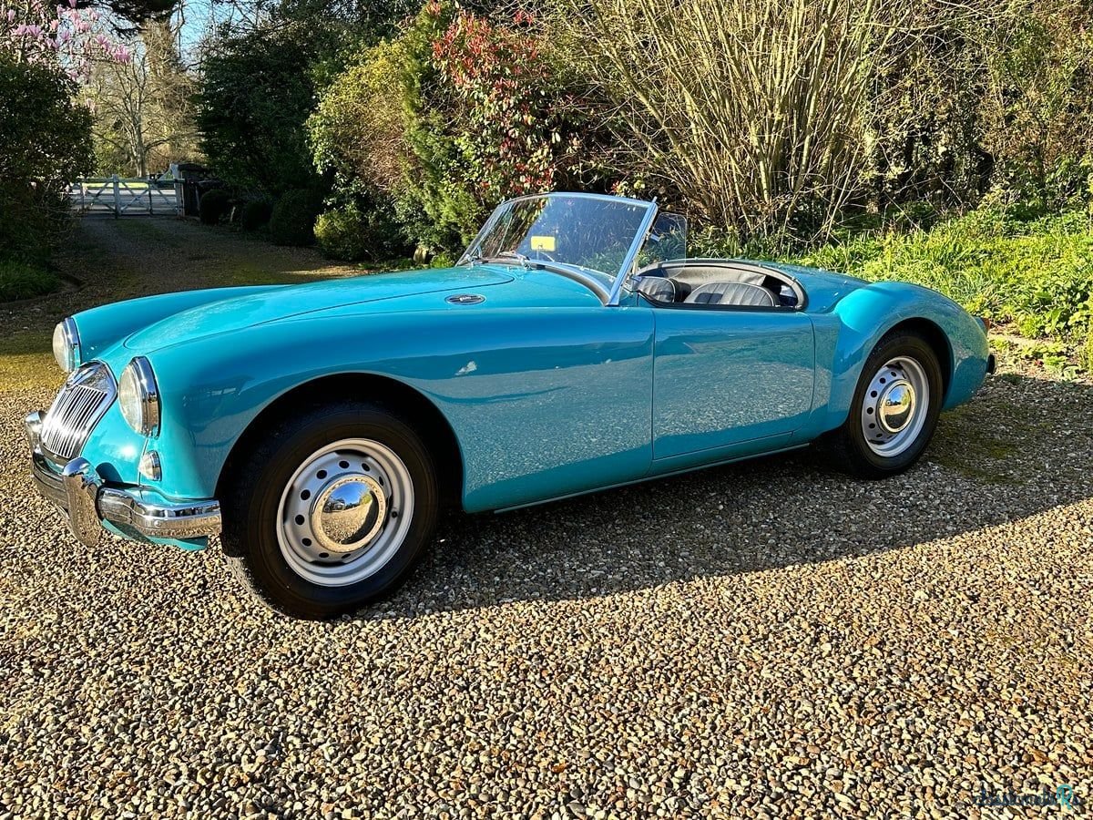 1958' MG MGA photo #3
