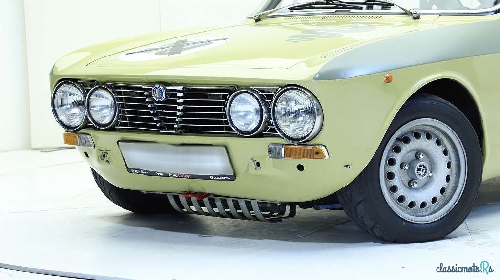 1972' Alfa Romeo GT photo #2