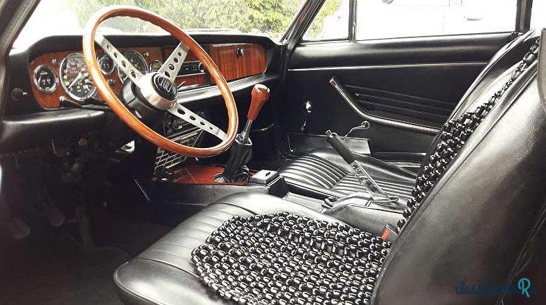 1969' Fiat 124 Spider photo #3