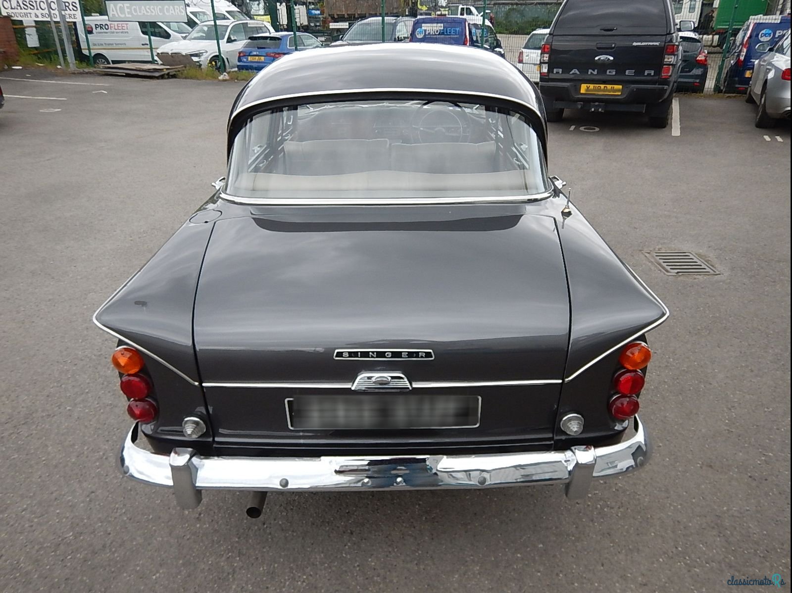 1962' Singer Vogue photo #4