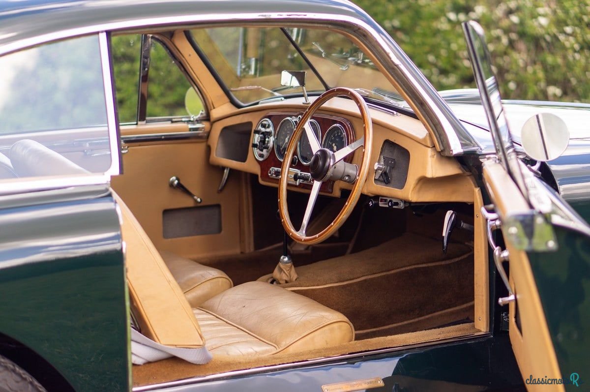 1952' Aston Martin DB2 photo #4
