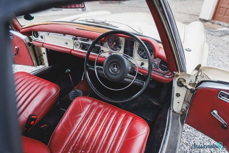 1968' Mercedes-Benz 280 photo #2